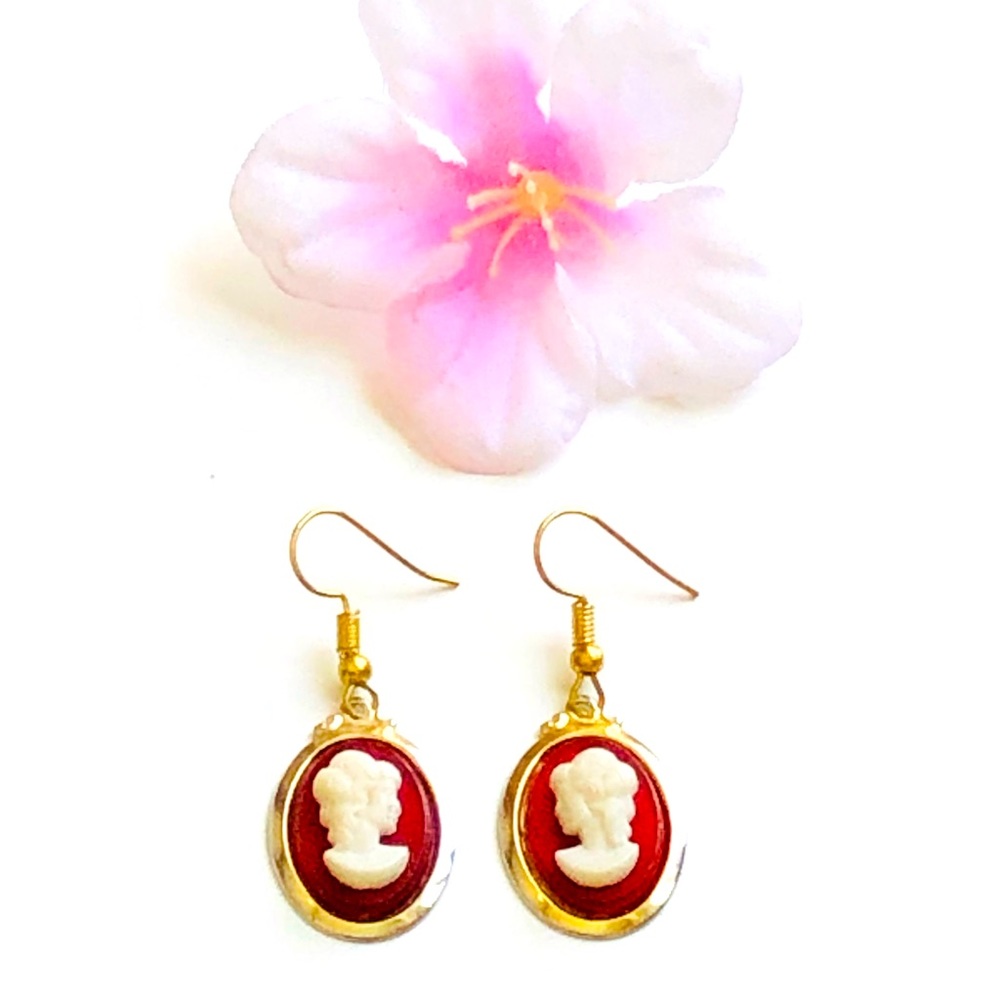 Rare  Beautiful  cameo 🌸